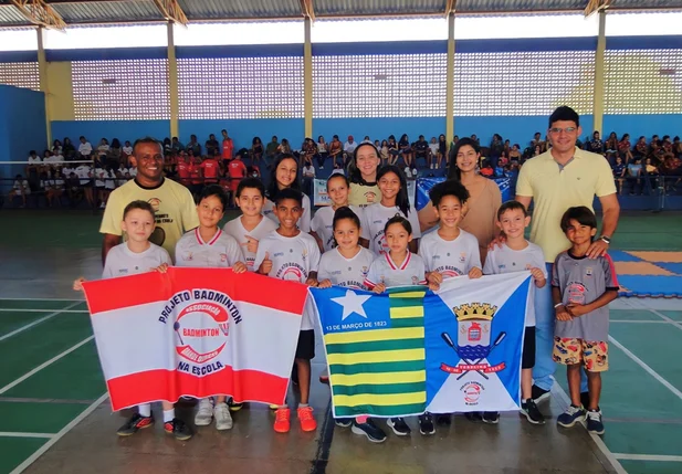 Atletas de escolas e clubes de Teresina, Timon e Presidente Dutra (MA)
