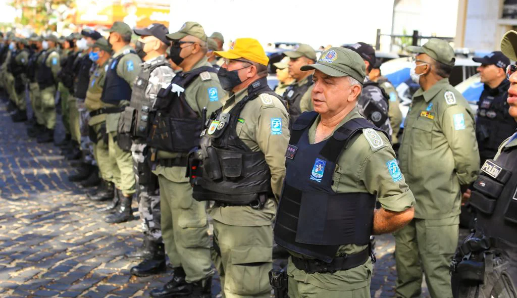 Policiais Militares em forma durante evento da Secretaria de Segurança Pública do Piauí