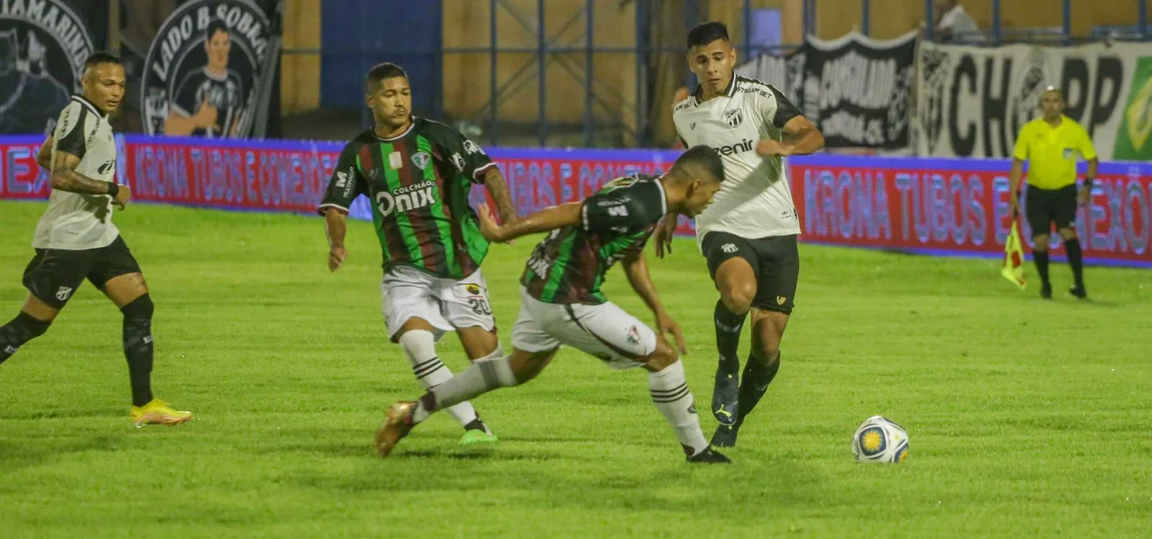 Fluminense-PI e Ceará no Lindolfo Monteiro