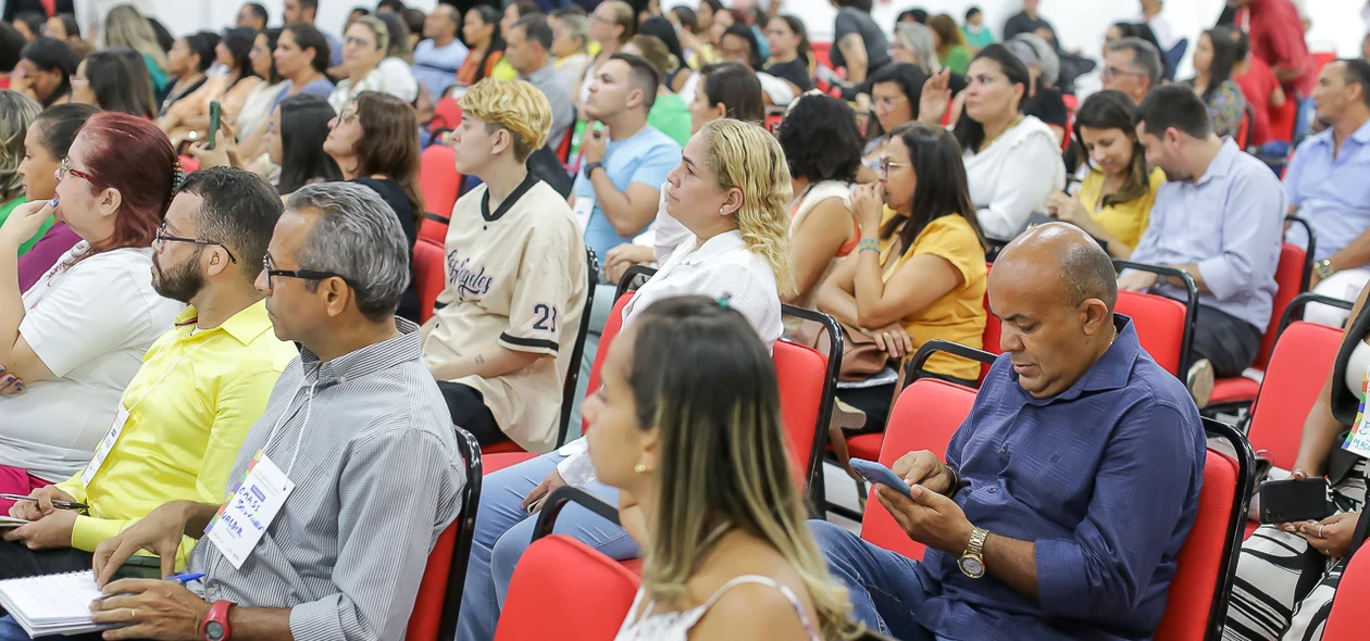 Público presente na reunião do CNAS em Teresina