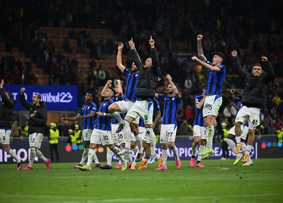 Inter comemora após vencer rival Milan na Champions