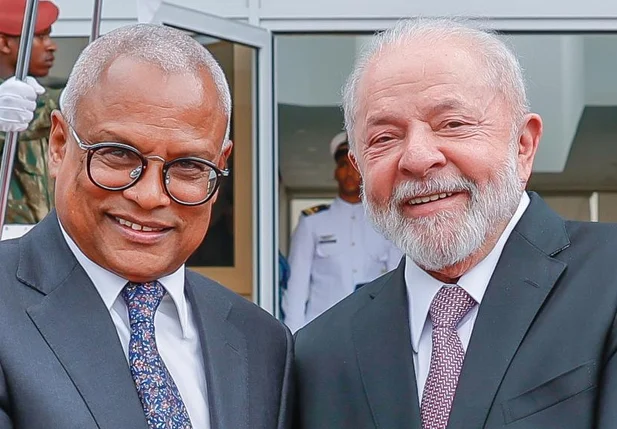 Lula e o presidente de Cabo Verde, José Maria Neves