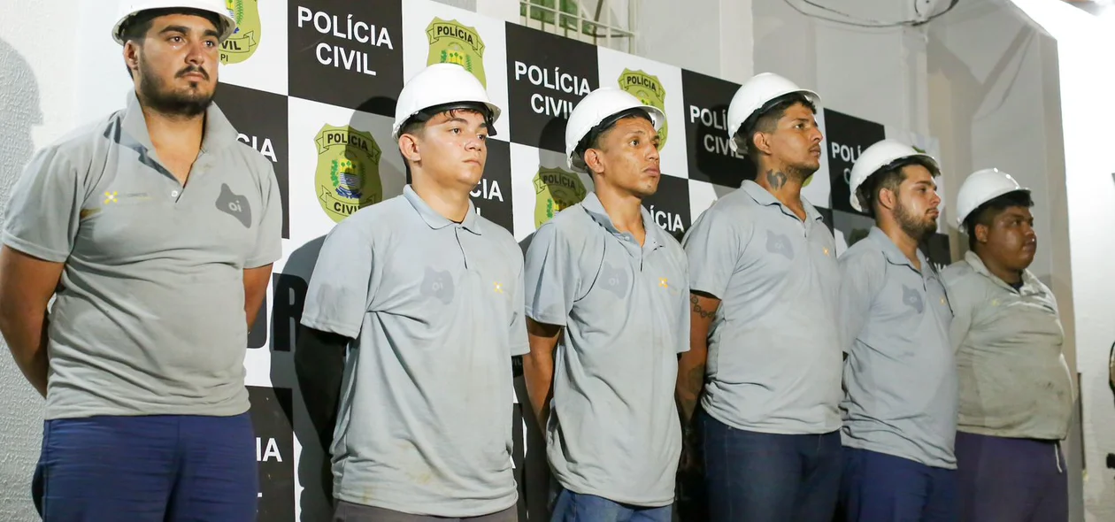 Membros do comando vermelho presos furtando fios de telefonia em Teresina