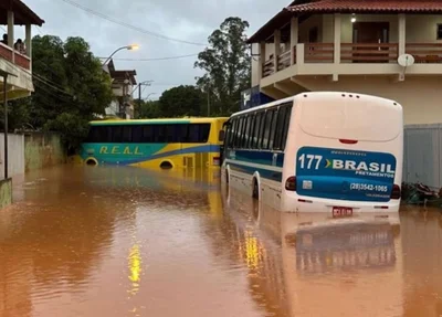 As chuvas torrenciais no Espírito Santo deixaram mais de 11 mil pessoas desalojadas até a manhã deste domingo (31)