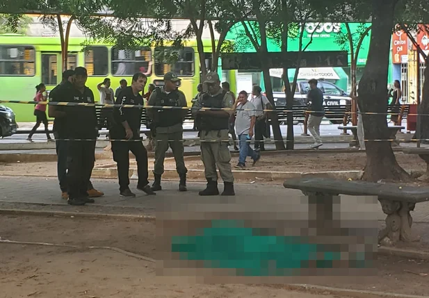 Vítima morreu na Praça João Luís Ferreira