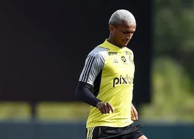 Wesley, lateral-direito do Flamengo é acusado de agressão