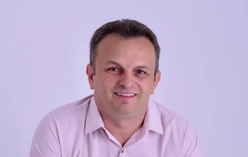 Professor Assis Carvalho