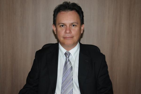 Diretor-presidente da Emgerpi, Ricardo Pontes