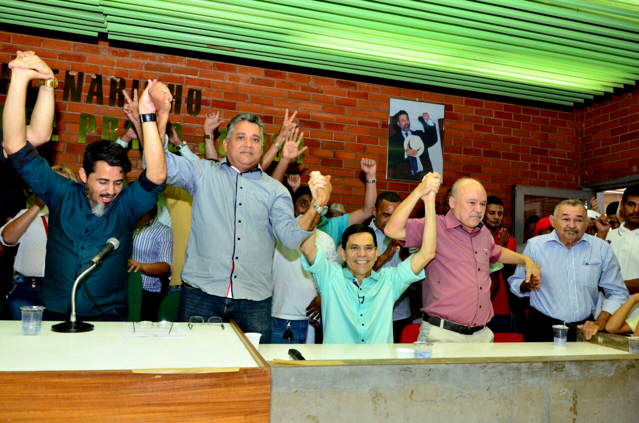 PMN ofocializa apoio a Amadeu Campos