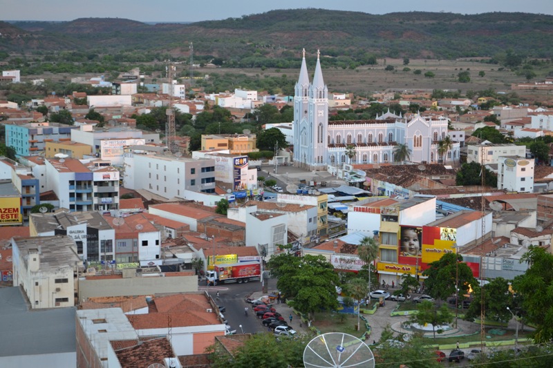 Município de Picos tem mais de 3 mil e 400 eleitores analfabetos.
