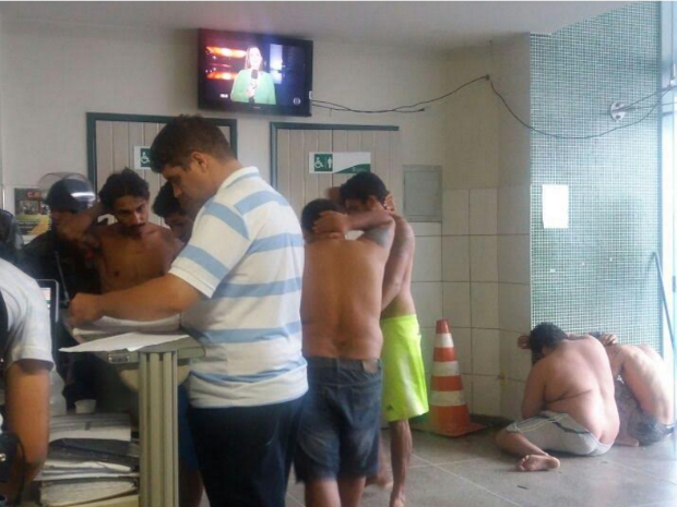 Polícia evita fuga de 30 presos em Fortaleza