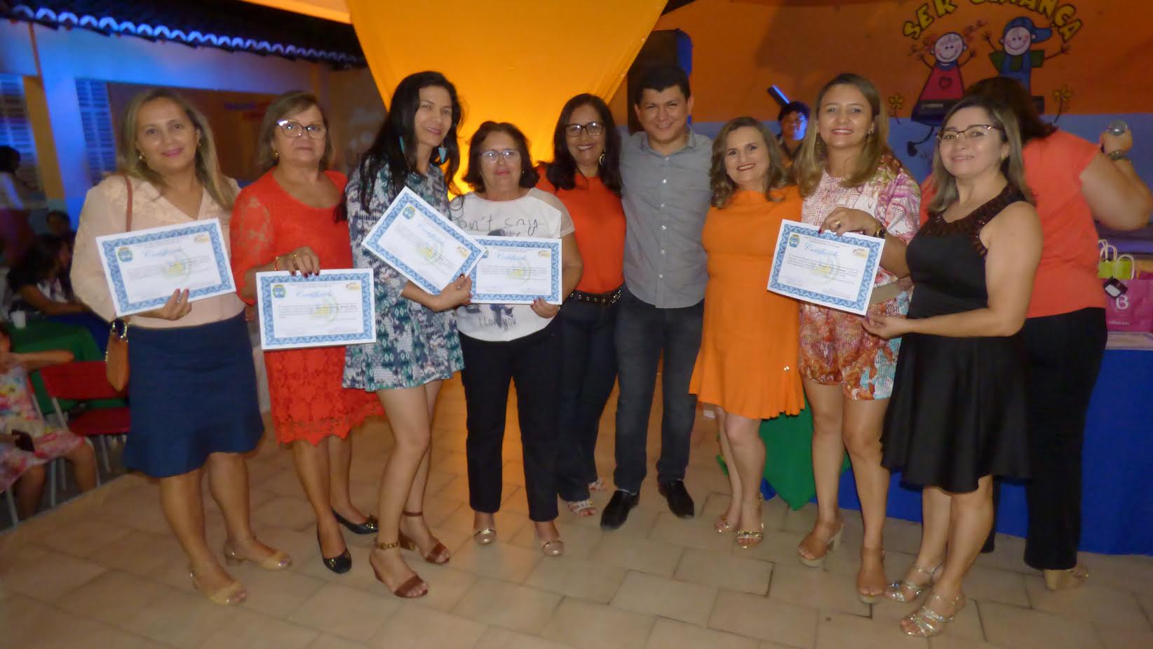 Prefeitura de Cocal realiza festa em homenagem aos professores  