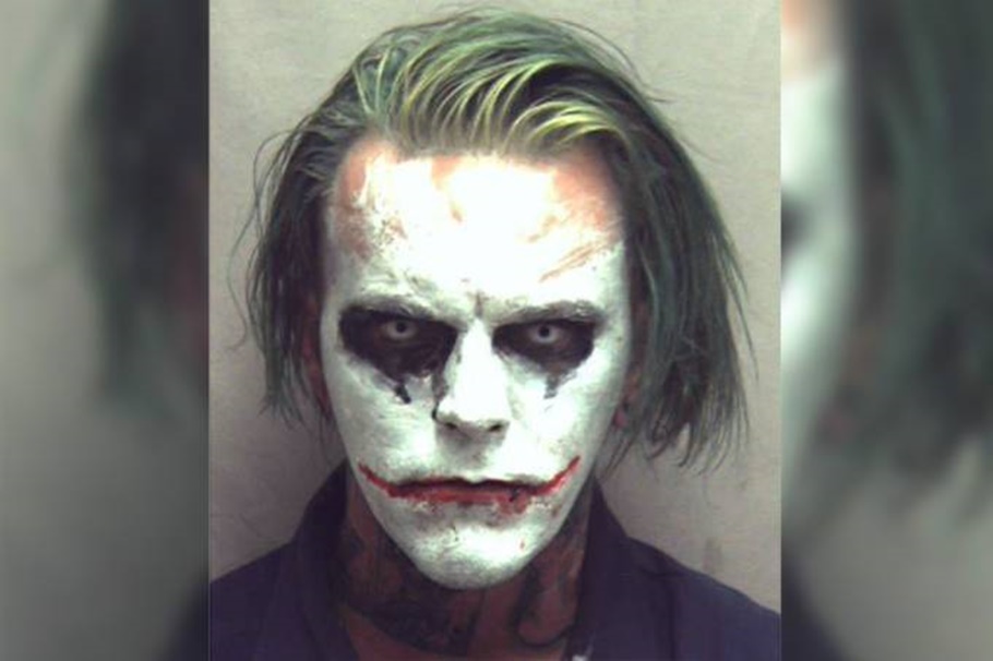 Jeremy Putman, preso por utilizar máscara em público em Winchester, Virgínia, Estado Unidos