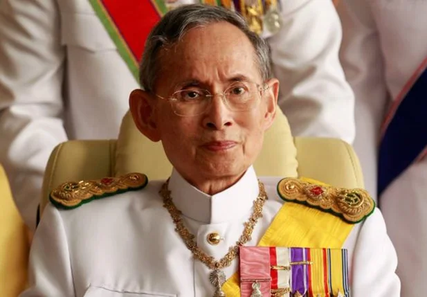 Rei Bhumibol Adulyadej, morto em outubro de 2016