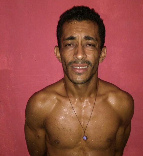 Homem é preso acusado de realizar assaltos no Dirceu Arcoverde - GP1