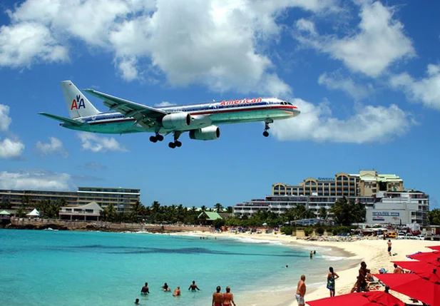 Aeroporto Internacionl Princess Juliana, em Saint Maarten, no Caribe