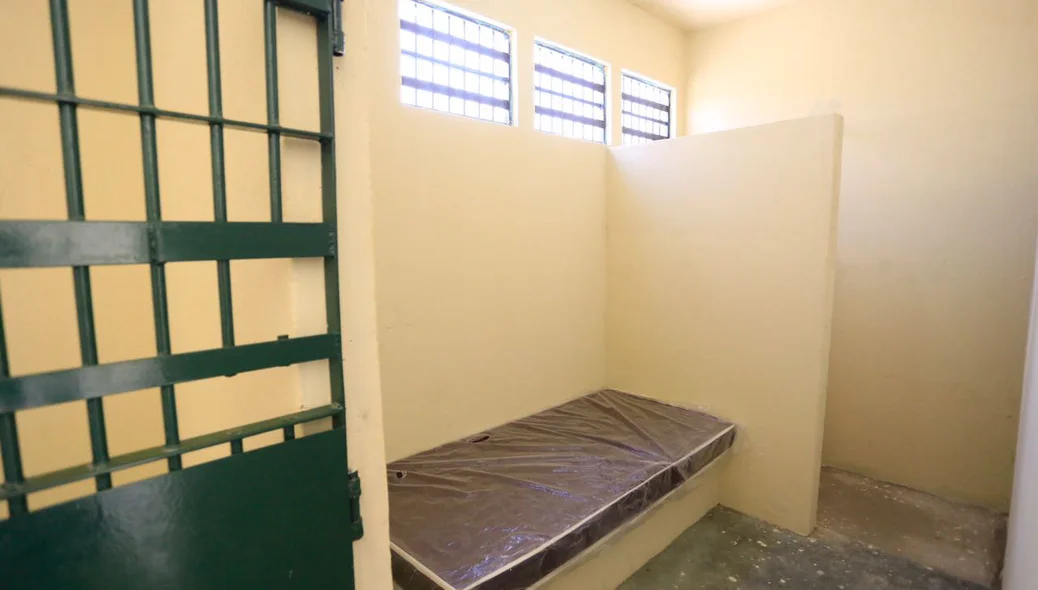 Sala para 1 detento