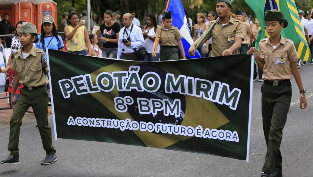 O Pilotão Mirim é um projeto de iniciativa da Polícia Militar