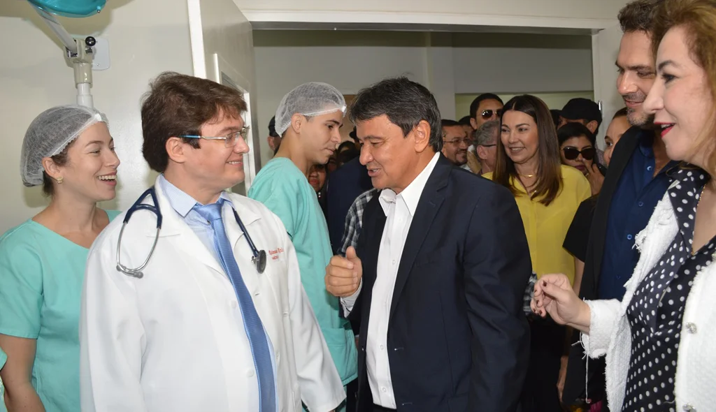 Governador visita instalações do hospital