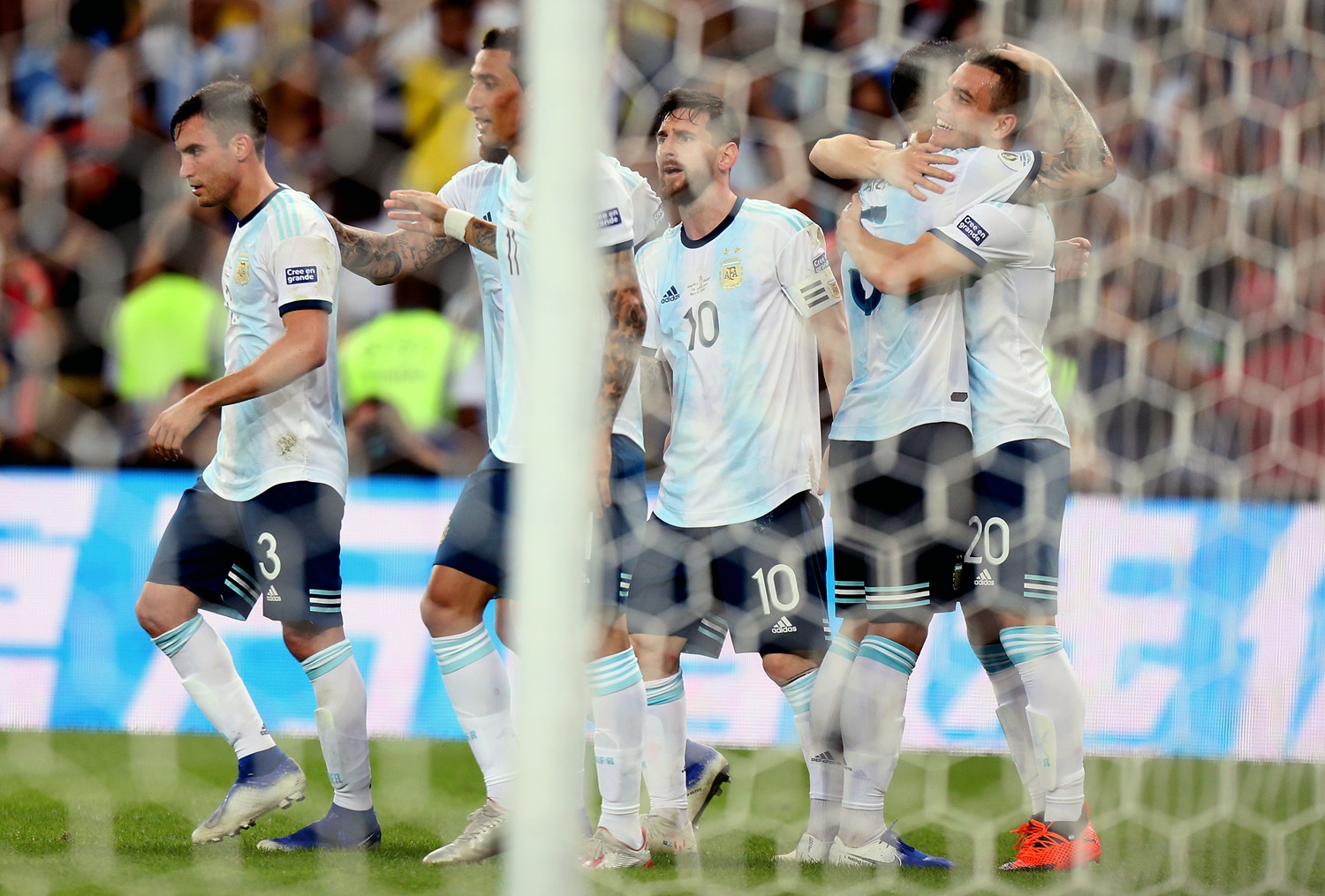 Argentina derrota Venezuela e vai encarar o Brasil na semifinal