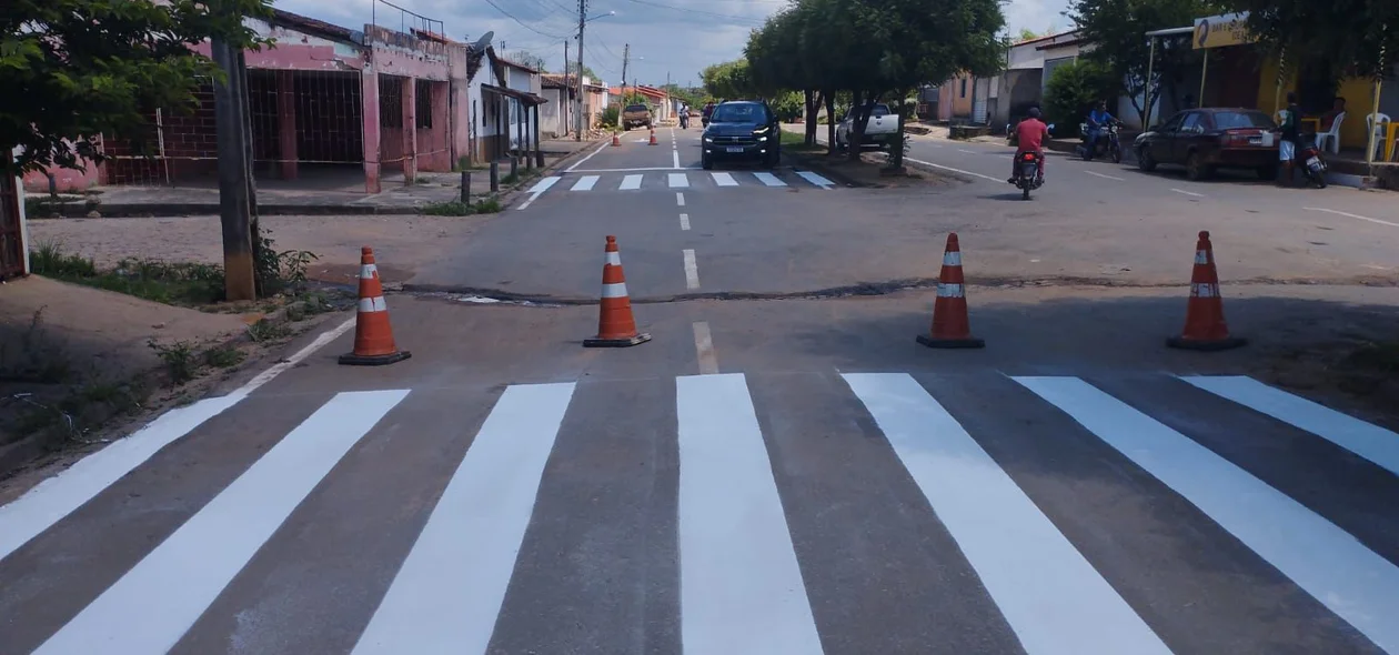 Sinalização das avenidas em Curimatá