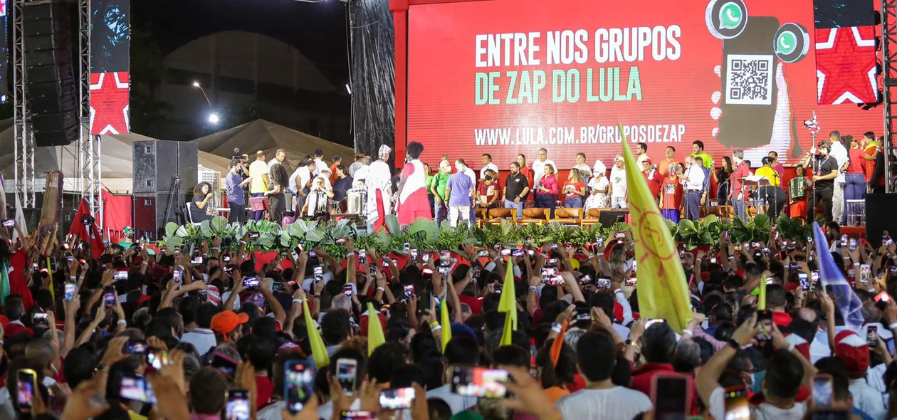 Evento de Lula em Teresina reúne multidão