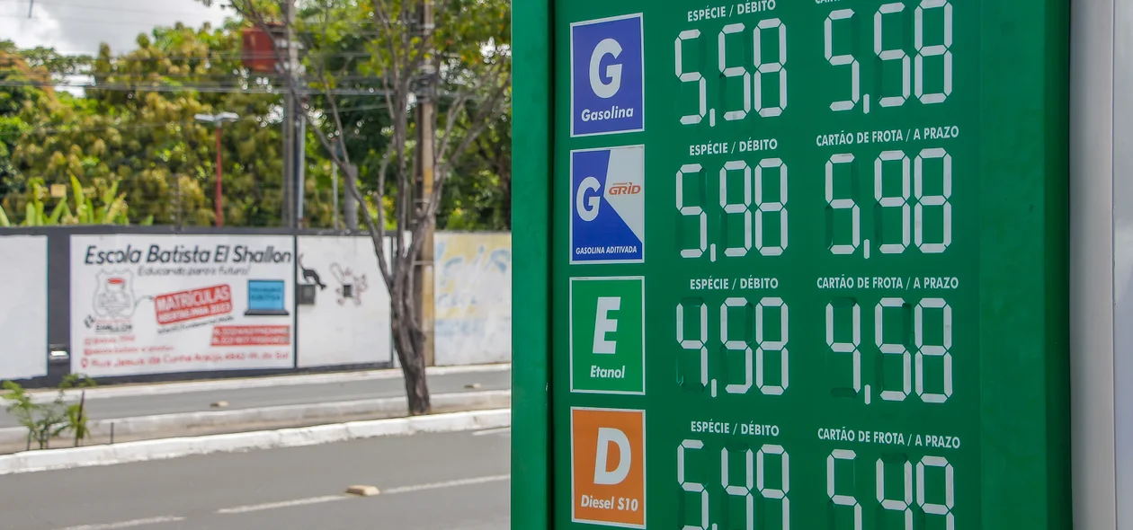 Preço do combustível no posto Petrobras