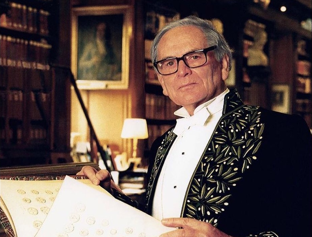 Estilista Pierre Cardin