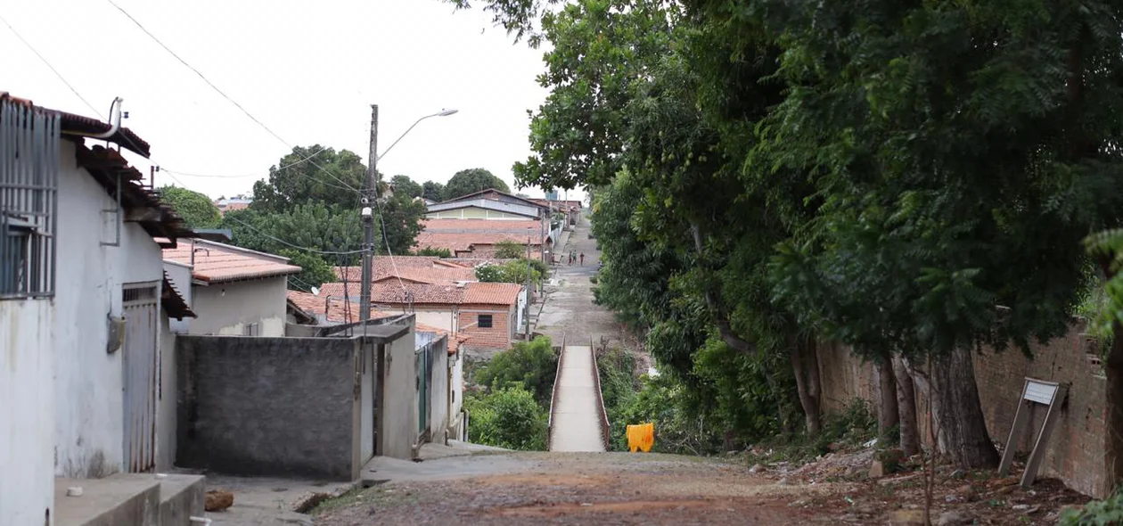 O crime aconteceu por volta das 12h