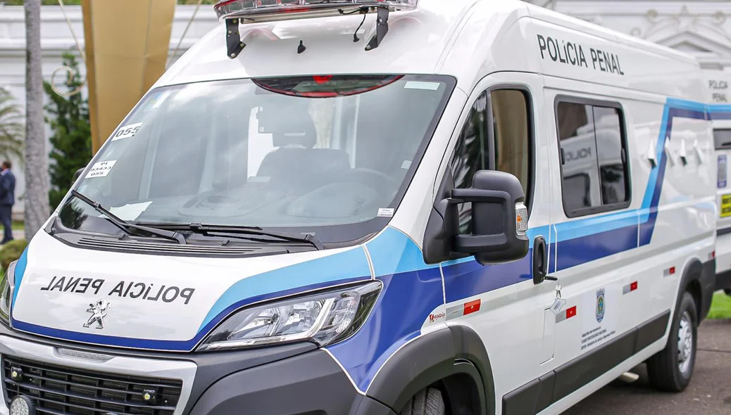 Viaturas da Polícia Penal
