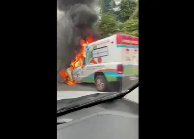 Ambulância pega fogo na PI-112 em Teresina