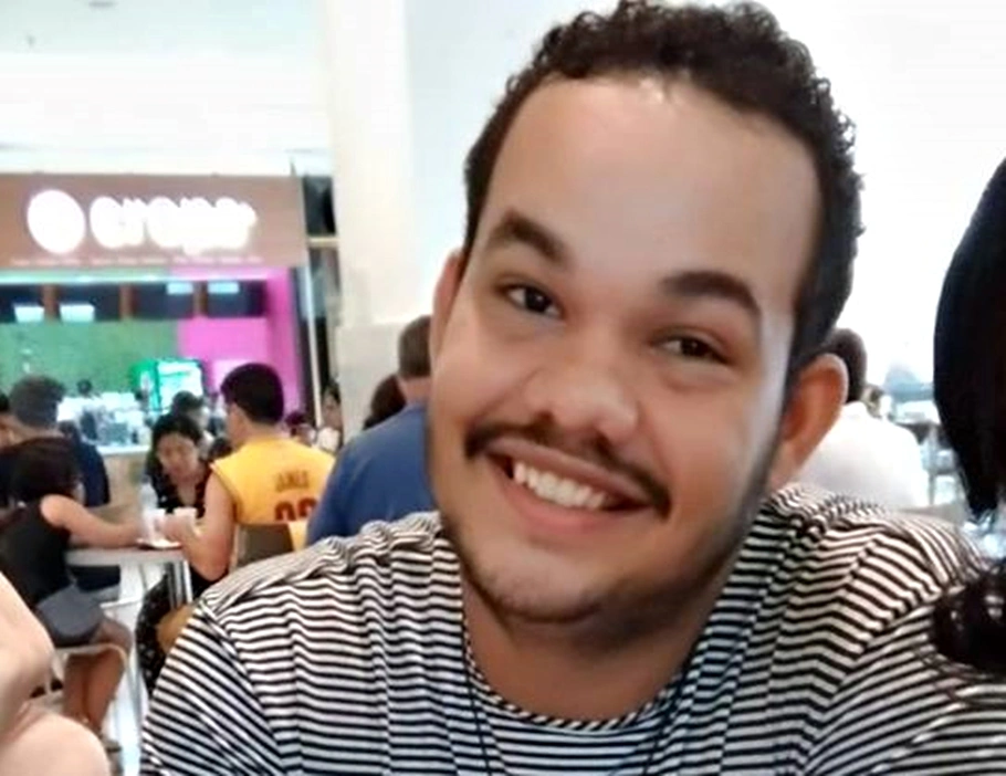 Aníbal Gustavo