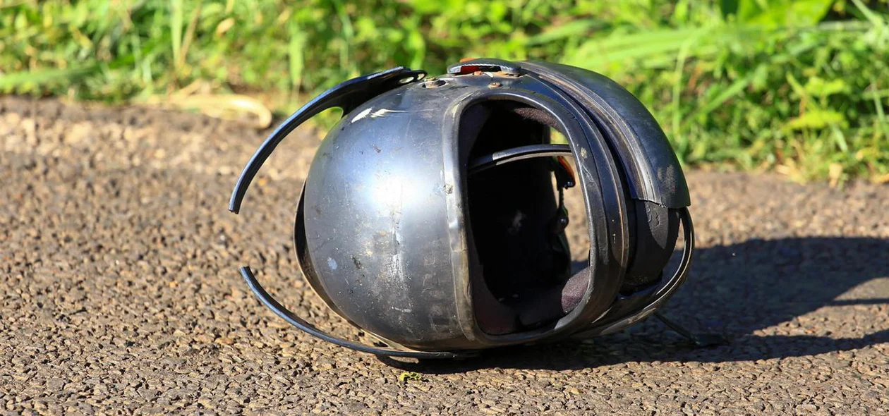 Capacete da vítima