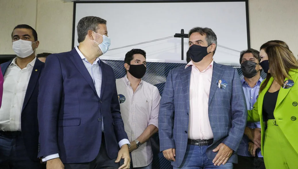Deputado Arthur Lira ao lado de Ciro Nogueira