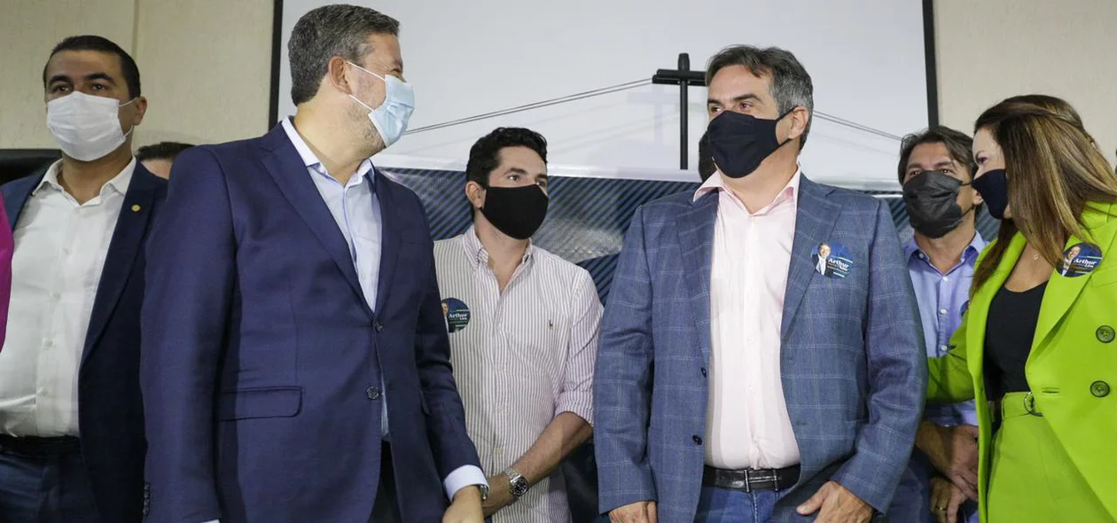 Deputado Arthur Lira ao lado de Ciro Nogueira