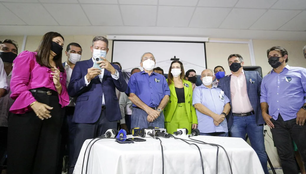 Deputado federal Arthur Lira discursa em Teresina