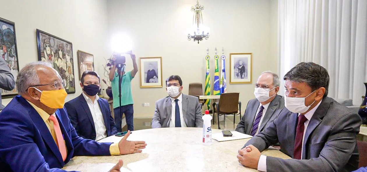 Dr. Pessoa conversa com Wellington Dias