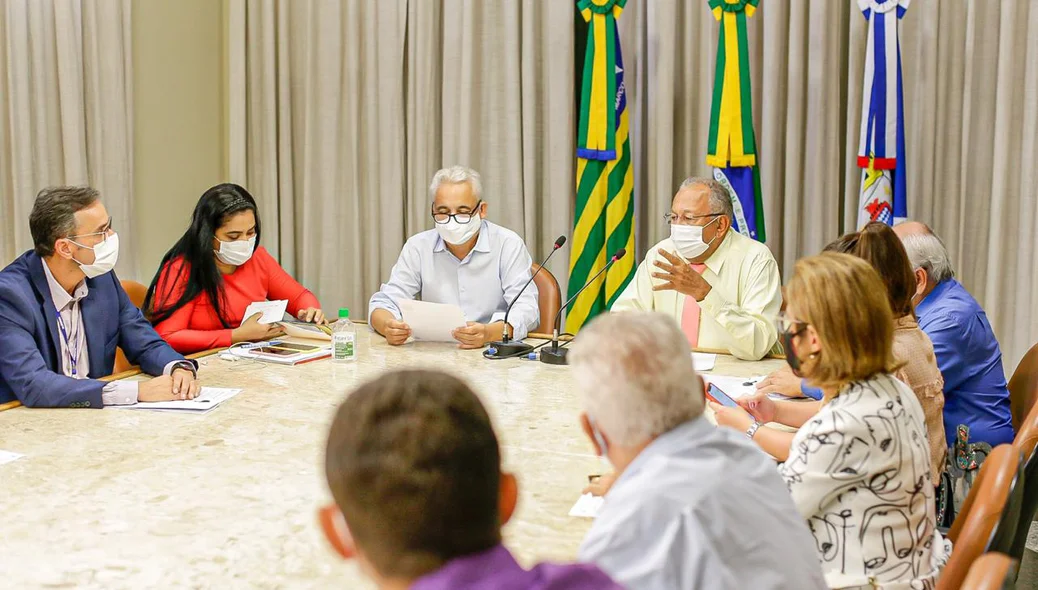 Dr. Pessoa em reunião com representantes da Equatorial Piauí