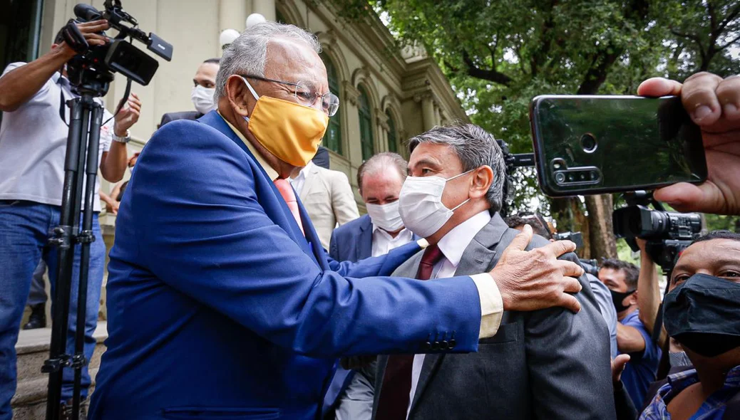 Dr. Pessoa recebe Wellington Dias no Palácio da Cidade