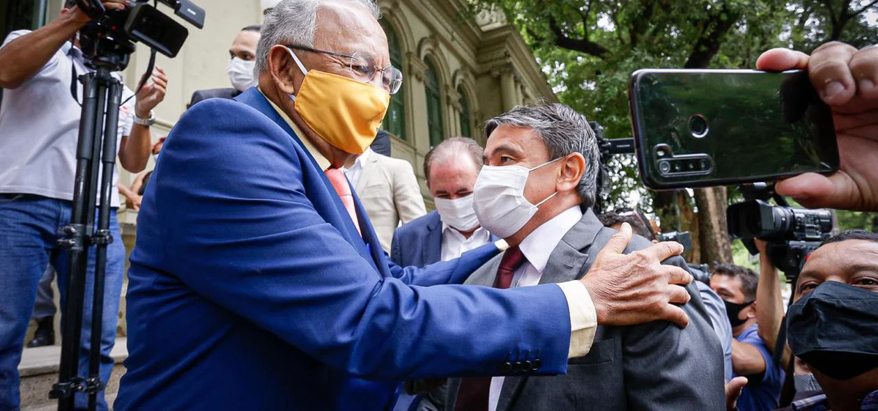 Dr. Pessoa recebe Wellington Dias no Palácio da Cidade