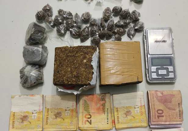 Drogas apreendidas pela Polícia Militar