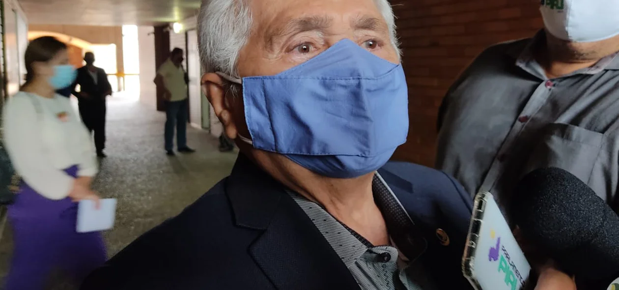 Elmano Férrer