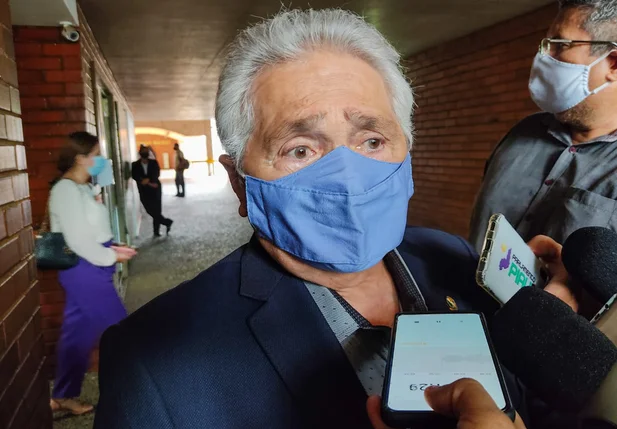 Elmano Férrer