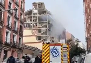 Explosão no centro de Madri derruba parte de prédio e deixa feridos