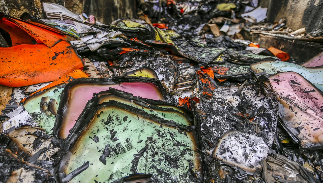 Livraria pega fogo na zona leste de Teresina