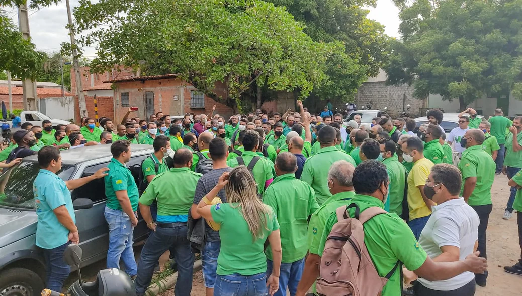 Manifestação dos motoristas e cobradores de ônibus em Teresina