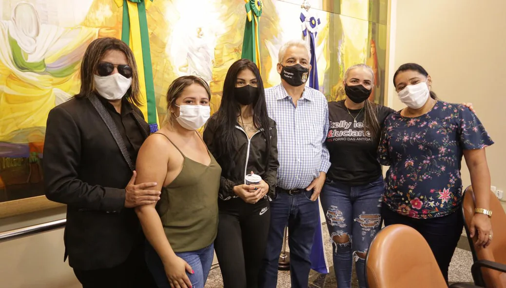 Manifestantes foram recebidos na Prefeitura de Teresina