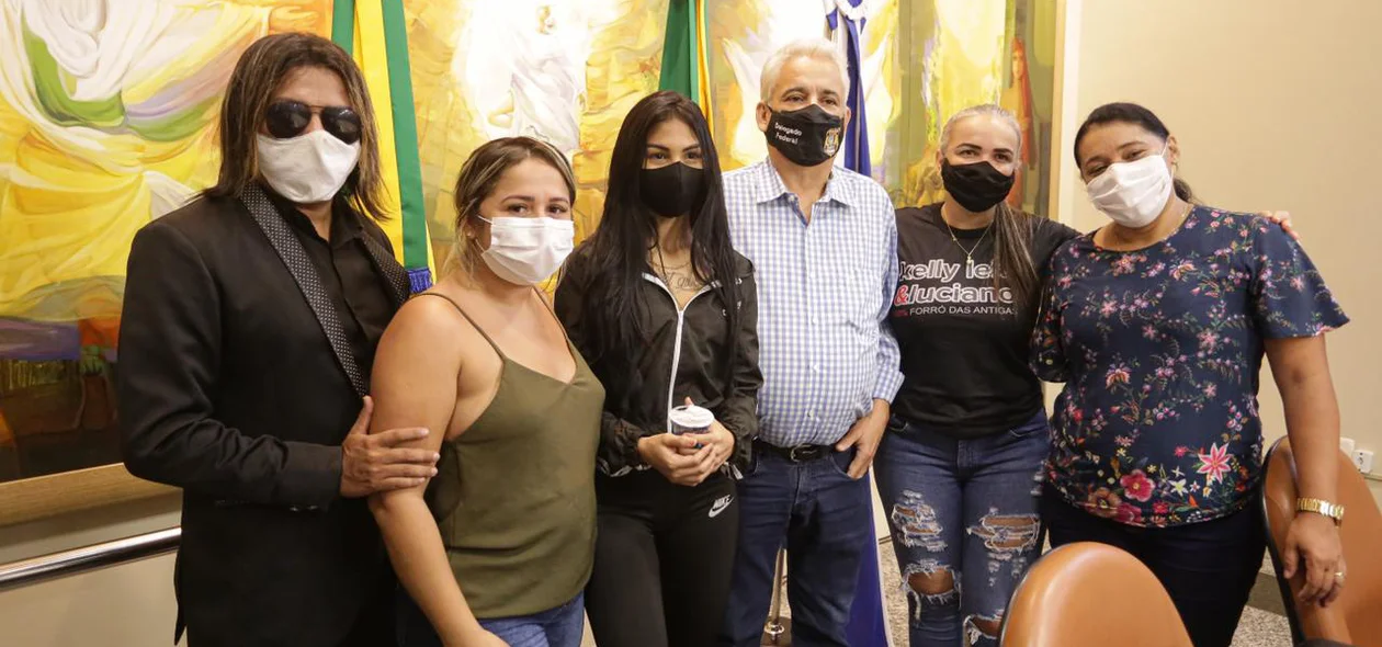 Manifestantes foram recebidos na Prefeitura de Teresina