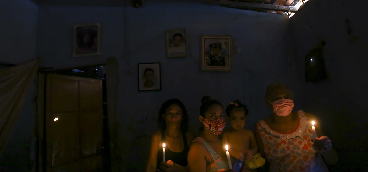 Moradores do bairro Nova Brasília em Teresina