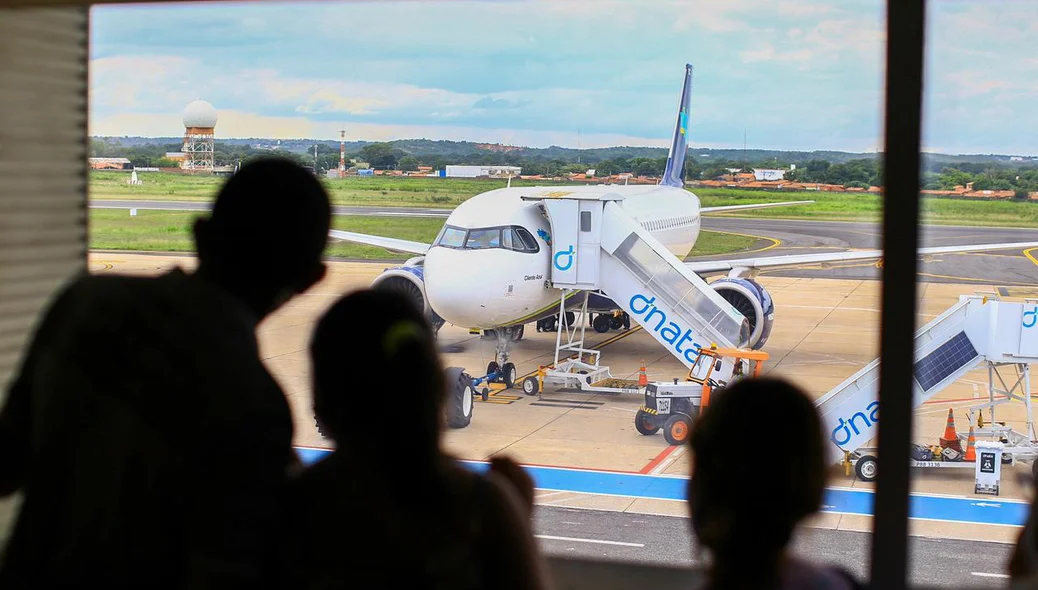 Os pacientes de Manaus já estão dentro dentro do avião
